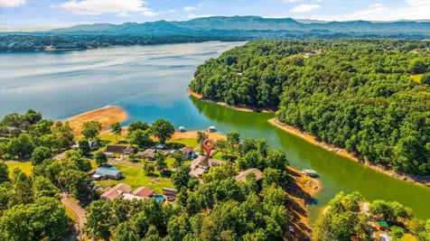2177 Riverview Drive Dandridge TN 37725