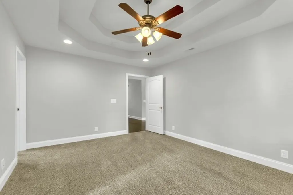 506 Latham Court Clarksville TN 37043