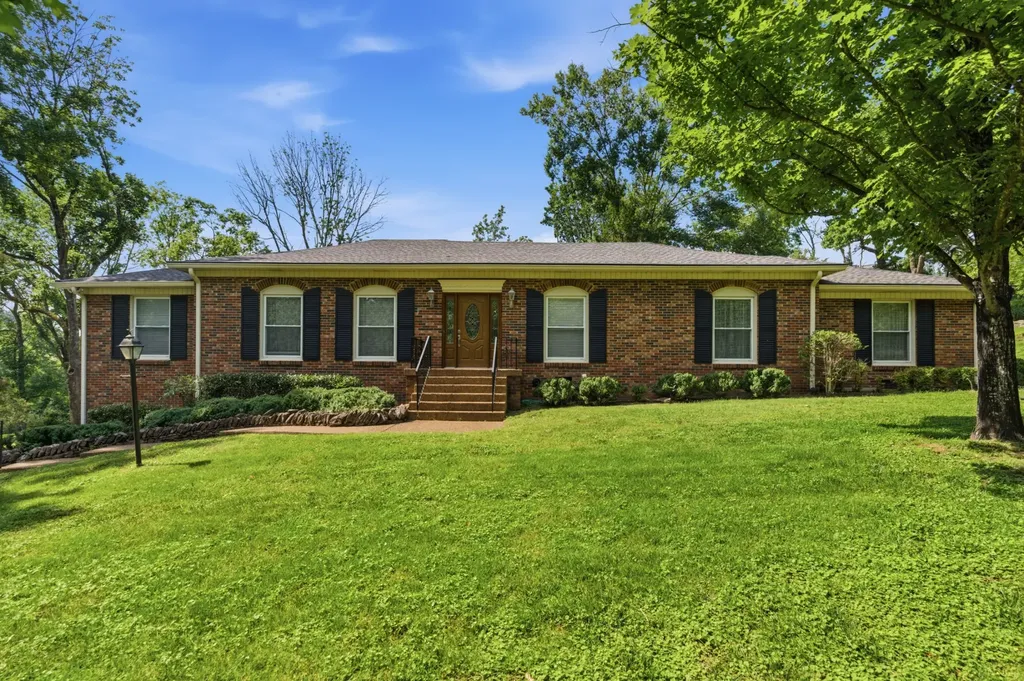 631 Forest Park Drive Brentwood TN 37027