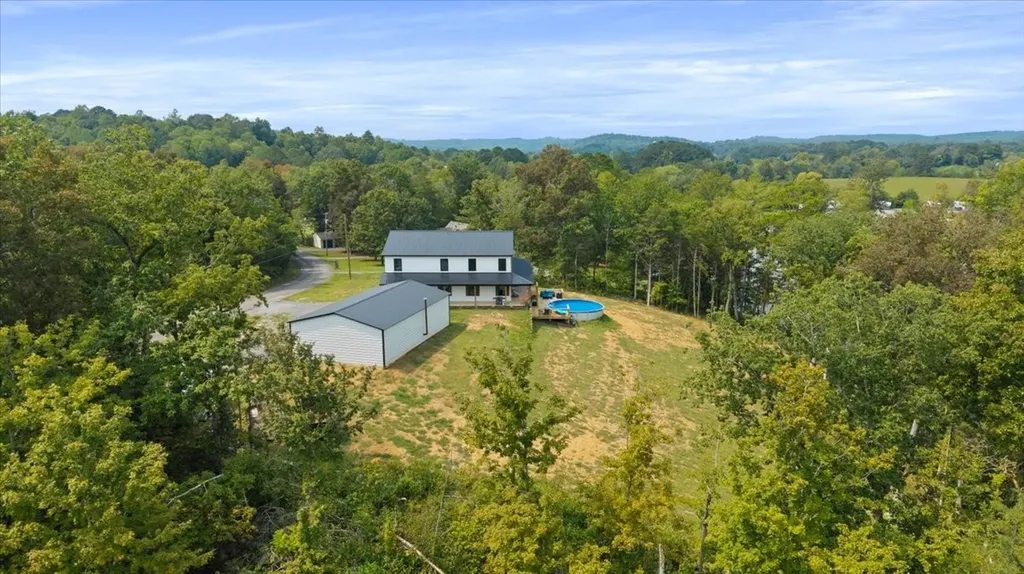132 Hiwassee Drive Decatur TN 37322