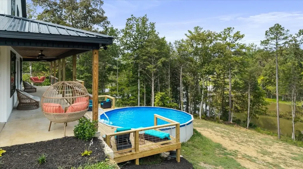 132 Hiwassee Drive Decatur TN 37322