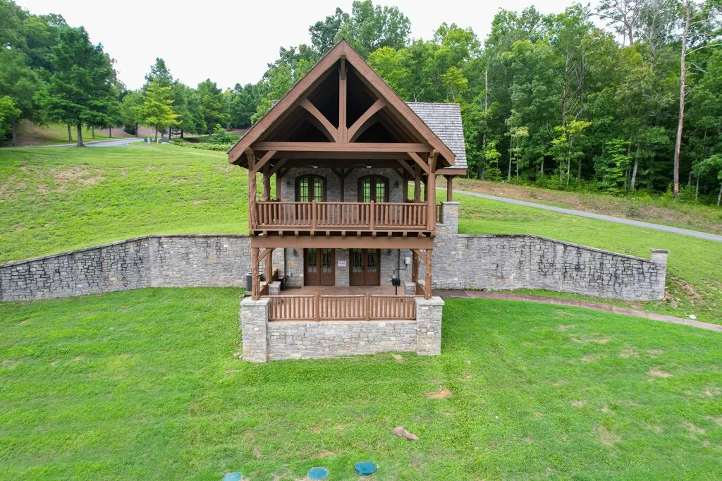 44 Stone Harbor Drive Dandridge TN 37725