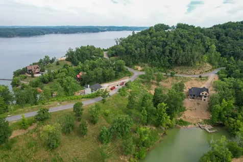 44 Stone Harbor Drive Dandridge TN 37725