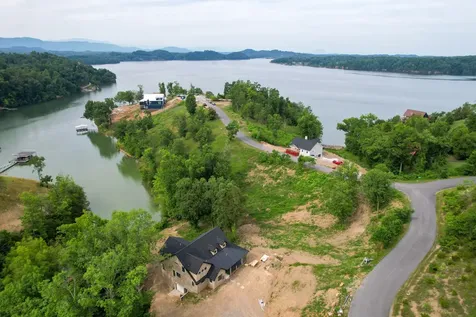 44 Stone Harbor Drive Dandridge TN 37725