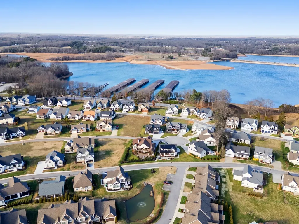 160 Wakeboard Way Winchester TN 37398