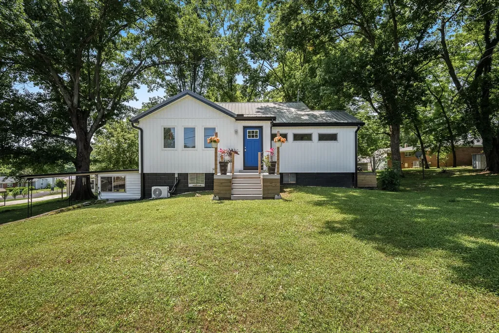 715 Cleveland Street Pulaski TN 38478