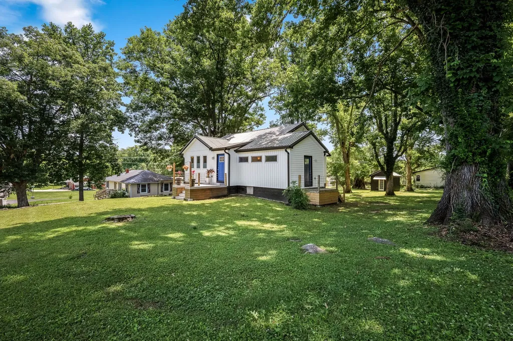 715 Cleveland Street Pulaski TN 38478