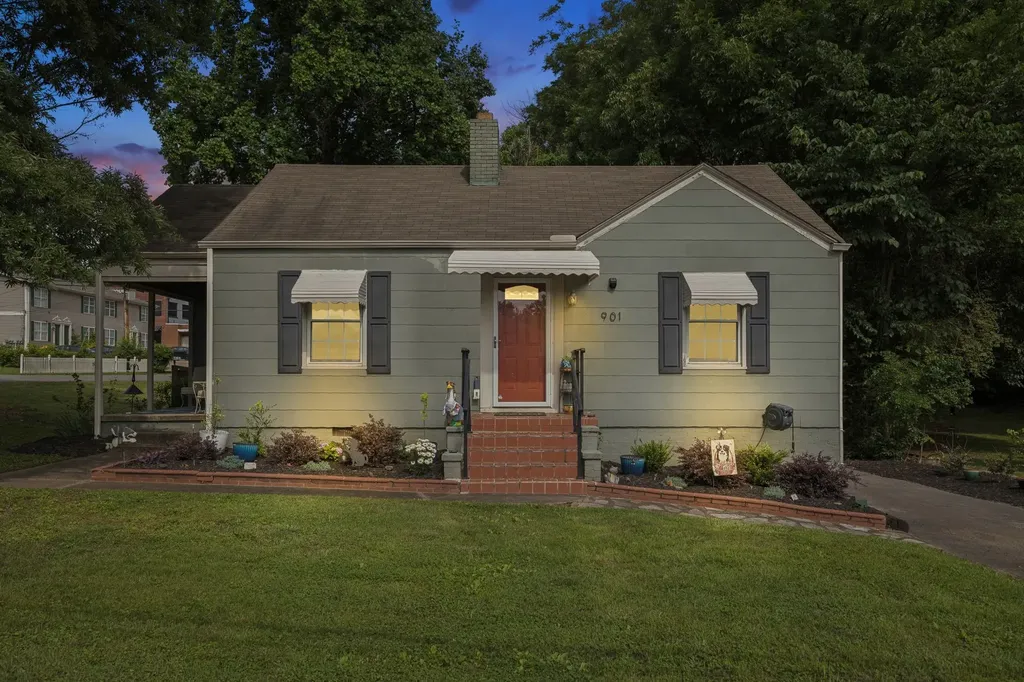 901 Emmett Ave, NW Cleveland TN 37311