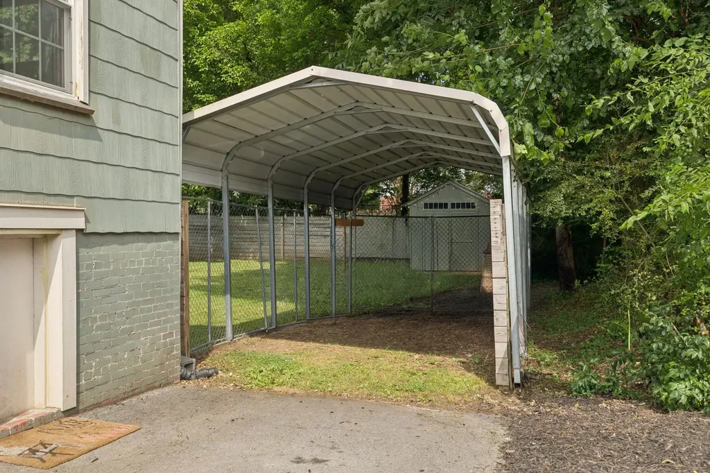 901 Emmett Ave, NW Cleveland TN 37311