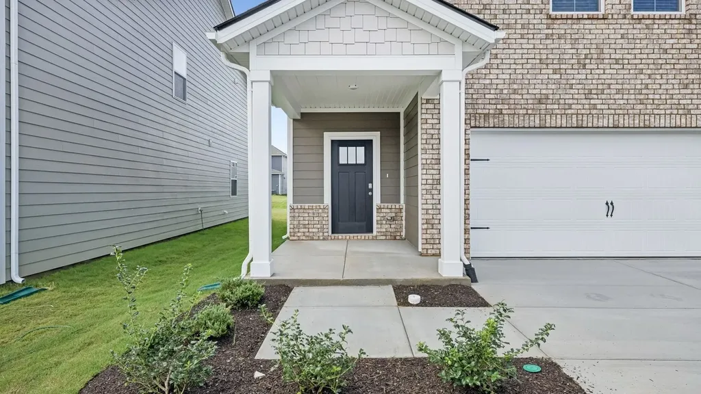 4905 Clousden Way Murfreesboro TN 37127