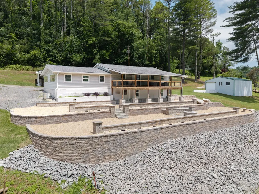 756 Shasteen Hollow Road Lynchburg TN 37352