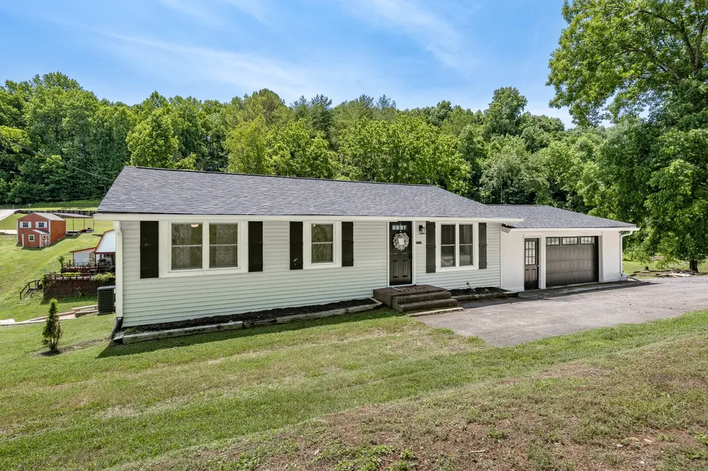 756 Shasteen Hollow Road Lynchburg TN 37352