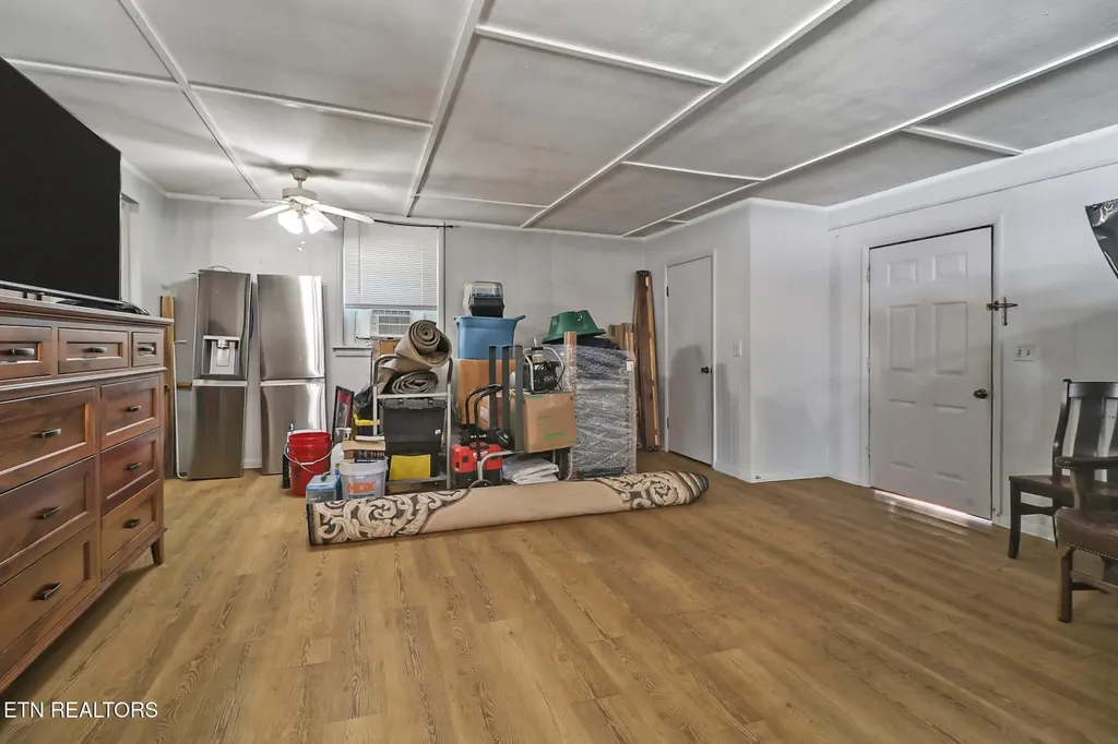 1104 Allardt Highway Jamestown TN 38556