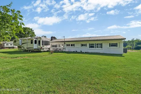 1104 Allardt Highway Jamestown TN 38556
