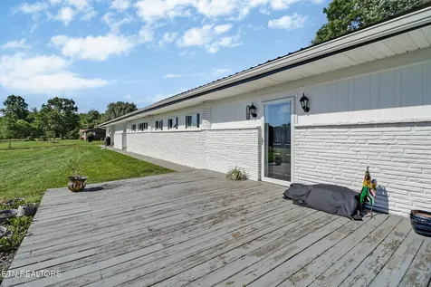 1104 Allardt Highway Jamestown TN 38556