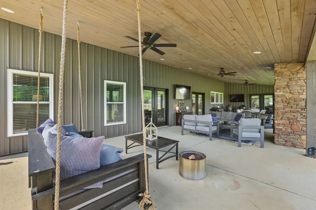 1040 Tate Road Petersburg TN 37144