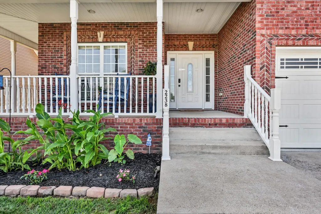 2238 Ellington Gait Drive Clarksville TN 37043