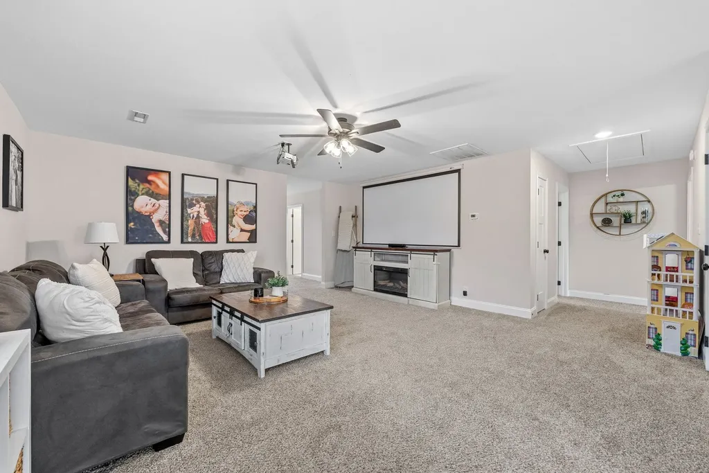 3108 Barnwell Drive Clarksville TN 37040