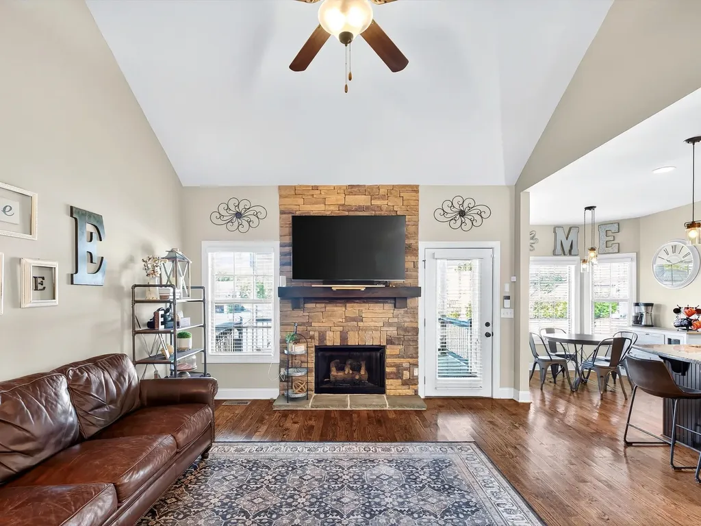 2731 Jasmine Street Lebanon TN 37087