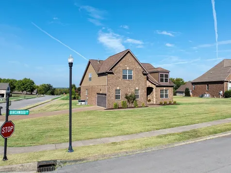 2731 Jasmine Street Lebanon TN 37087