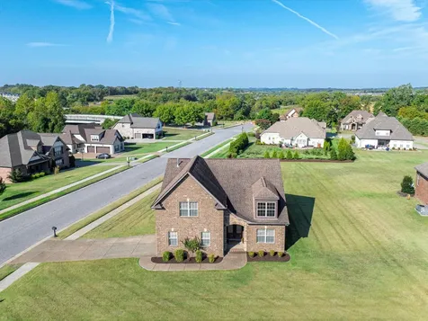 2731 Jasmine Street Lebanon TN 37087