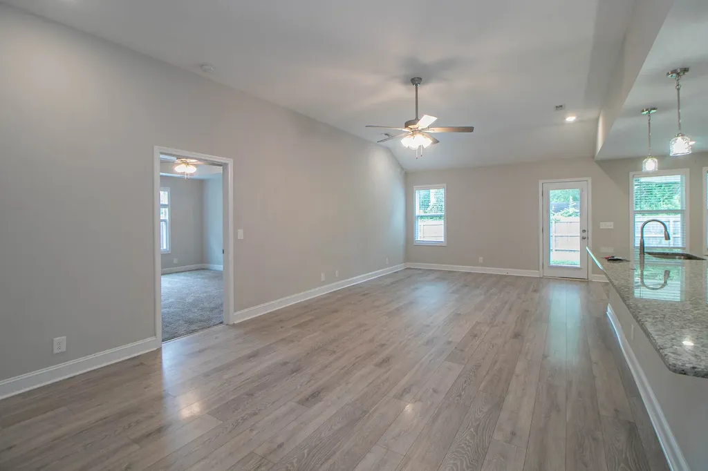 220 King Road Clarksville TN 37042
