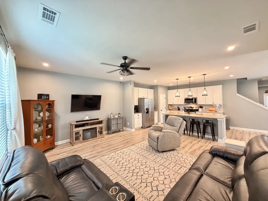 2919 Suzanne Landon Drive Murfreesboro TN 37130