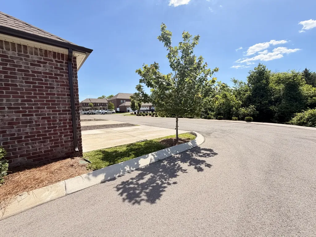 2919 Suzanne Landon Drive Murfreesboro TN 37130