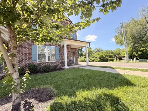 2919 Suzanne Landon Drive Murfreesboro TN 37130