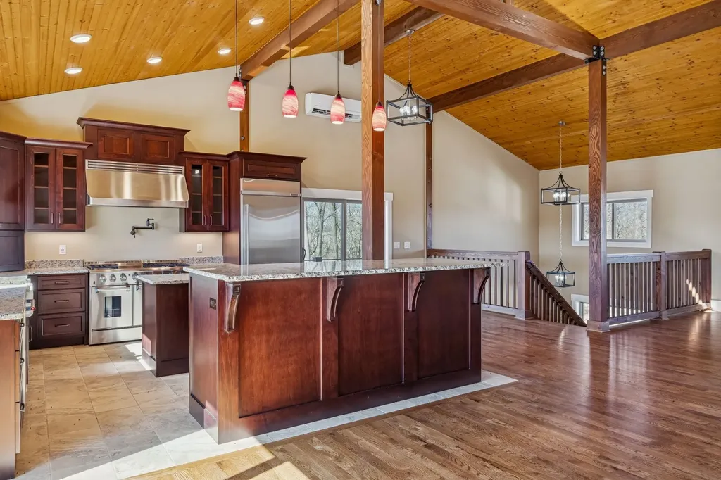 1224 Hangar Road Springfield TN 37172