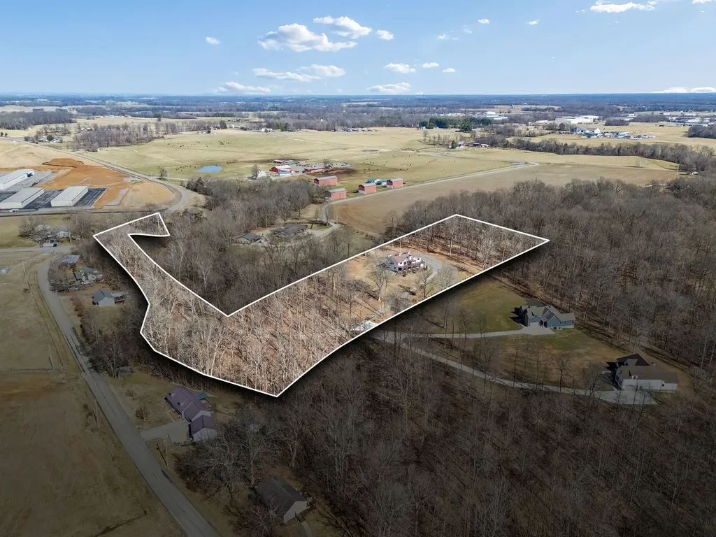 1224 Hangar Road Springfield TN 37172
