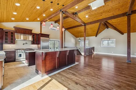 1224 Hangar Road Springfield TN 37172