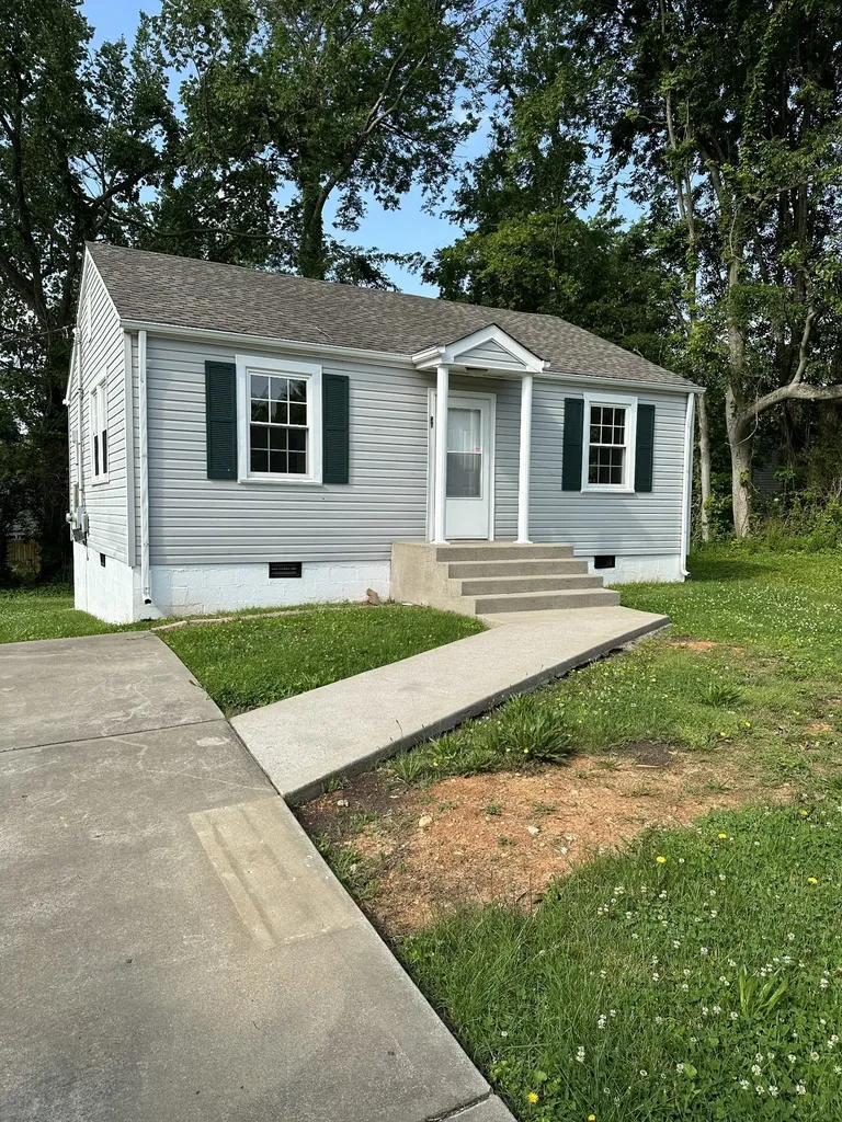 50 Maple Street Clarksville TN 37042