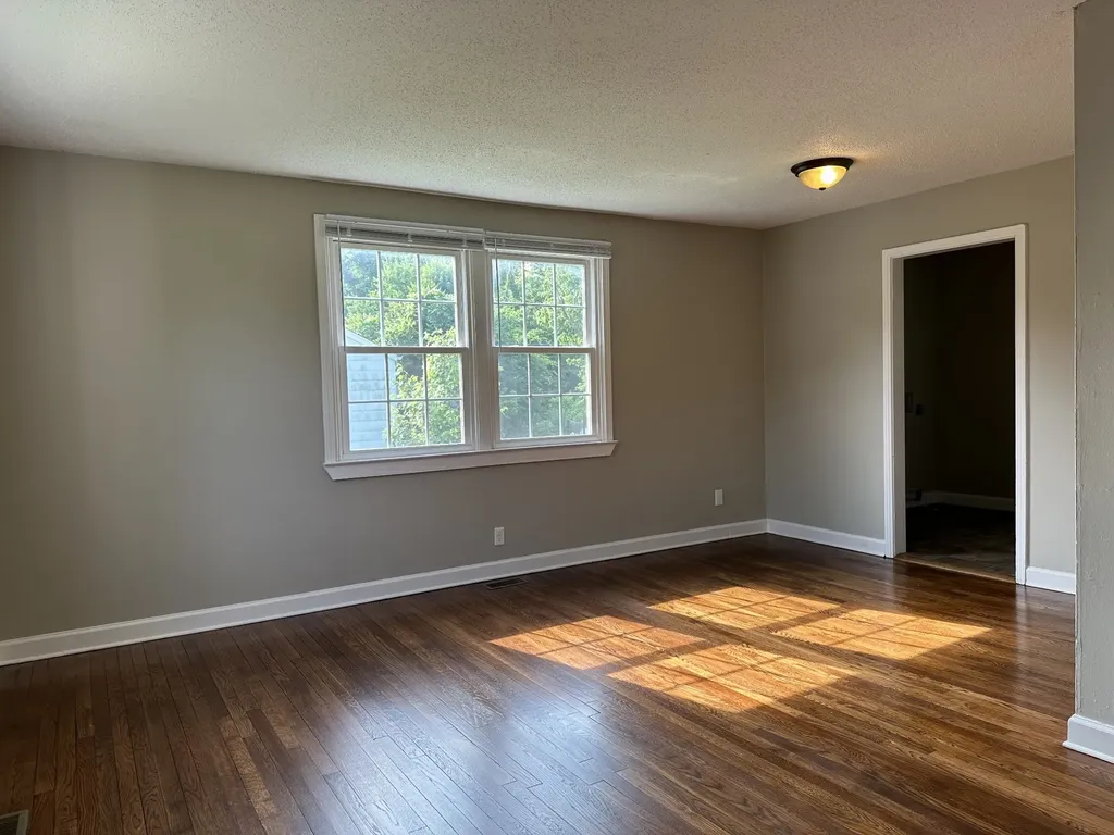 50 Maple Street Clarksville TN 37042