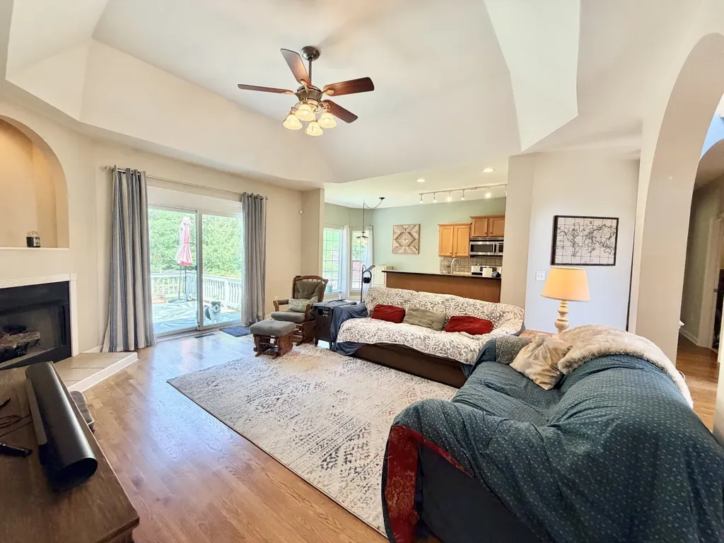 241 Quad Oak Drive Mount Juliet TN 37122