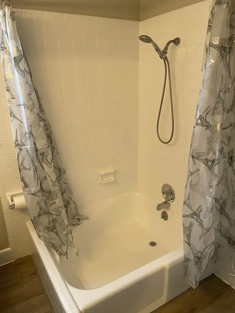 2003 Hackberry Lane Nashville TN 37206