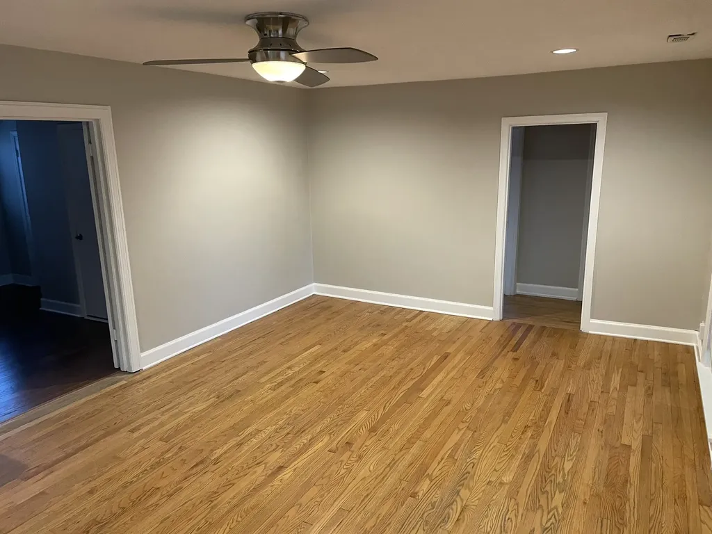 2003 Hackberry Lane Nashville TN 37206
