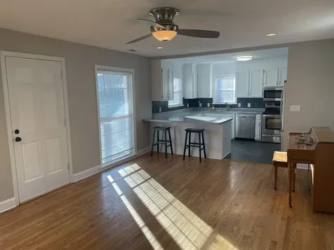 2003 Hackberry Lane Nashville TN 37206