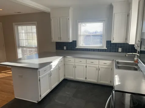2003 Hackberry Lane Nashville TN 37206