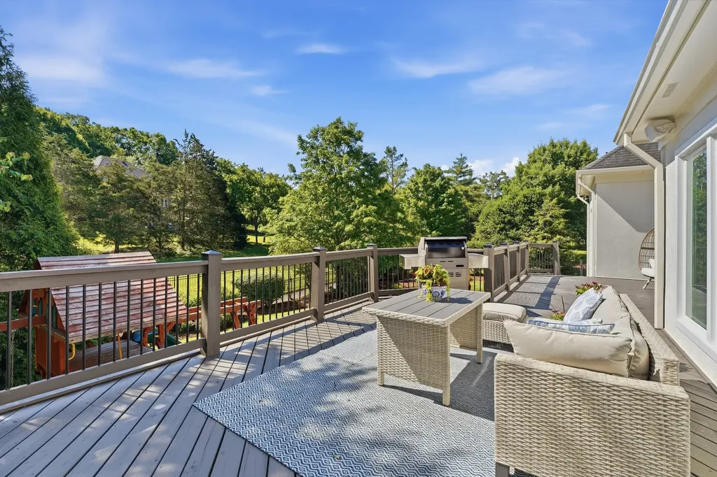 907 Bridgewater Court Nashville TN 37221