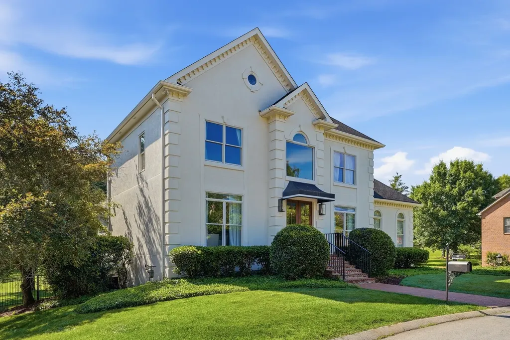 907 Bridgewater Court Nashville TN 37221