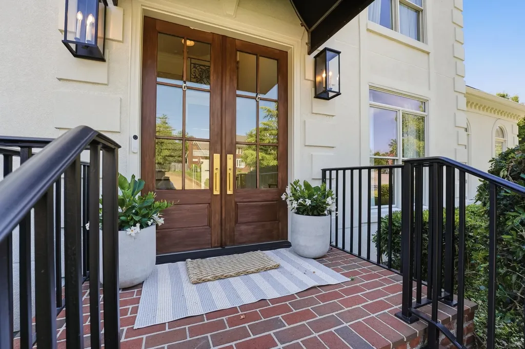 907 Bridgewater Court Nashville TN 37221