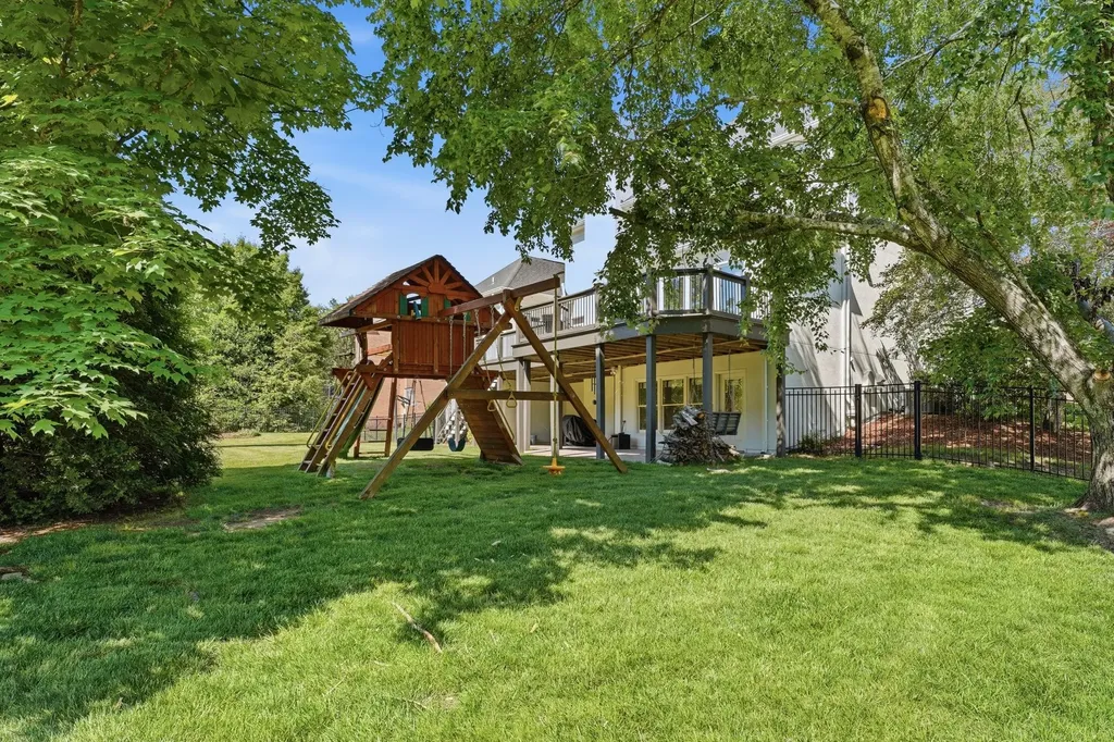 907 Bridgewater Court Nashville TN 37221