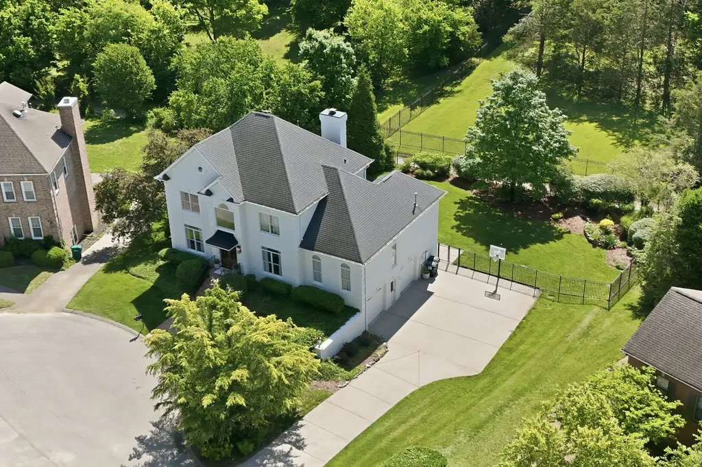 907 Bridgewater Court Nashville TN 37221