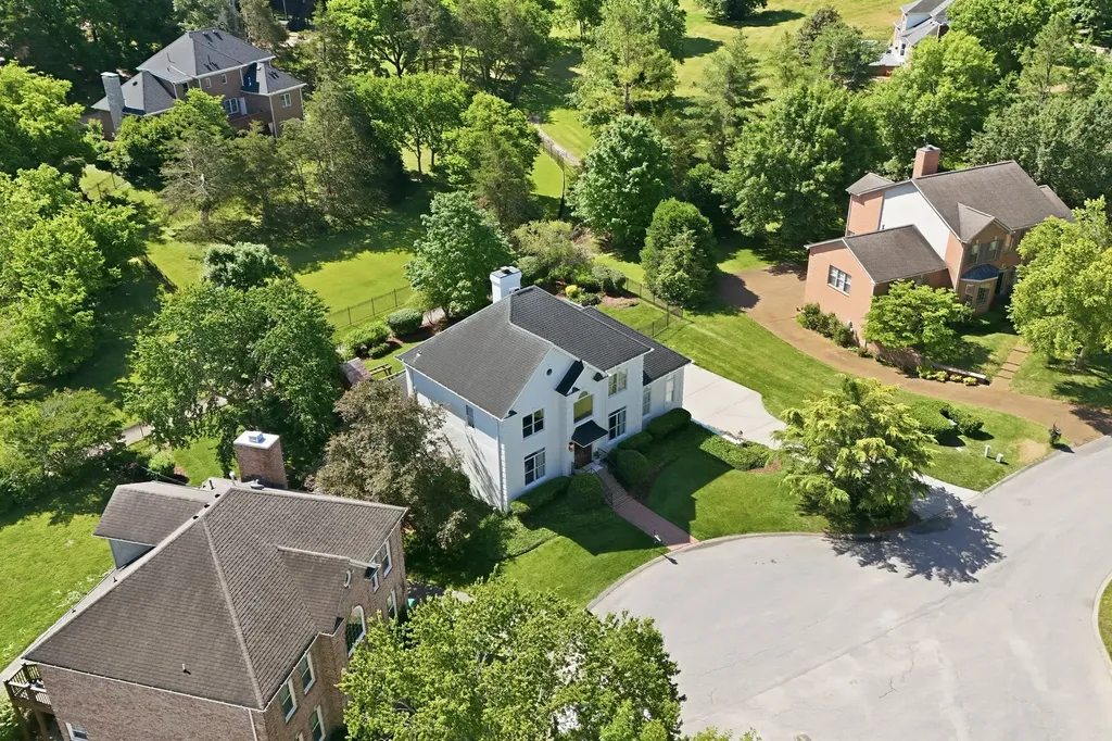 907 Bridgewater Court Nashville TN 37221