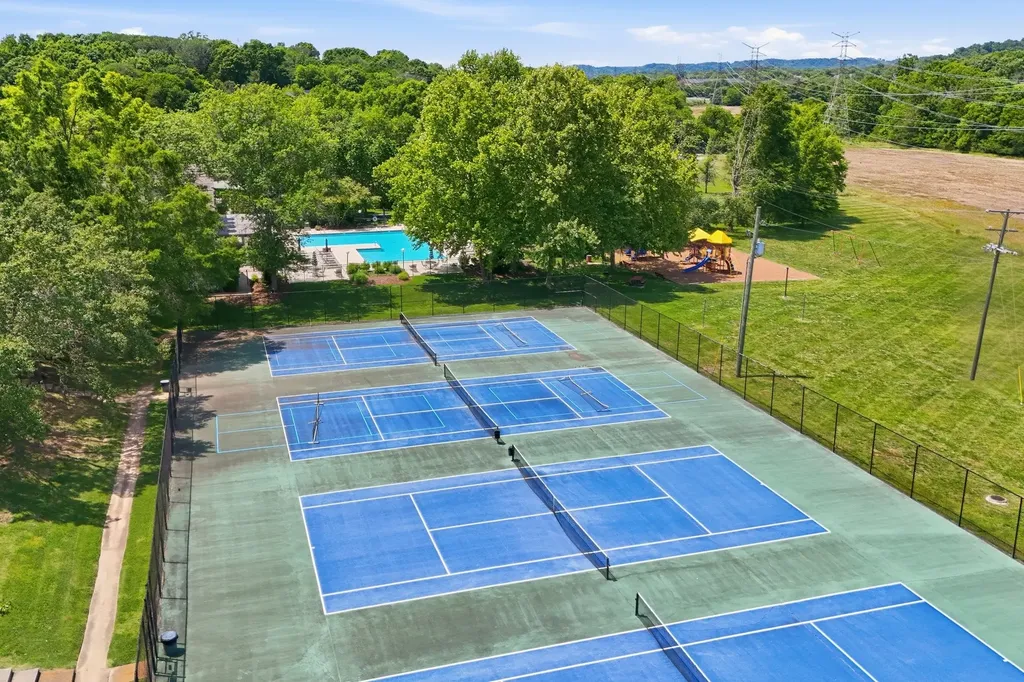 907 Bridgewater Court Nashville TN 37221