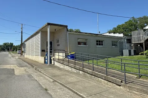 301 W Kentucky Avenue Franklin KY 42134