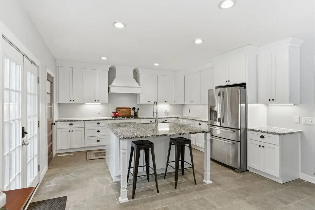 127 Nathan Forest Drive Hendersonville TN 37075
