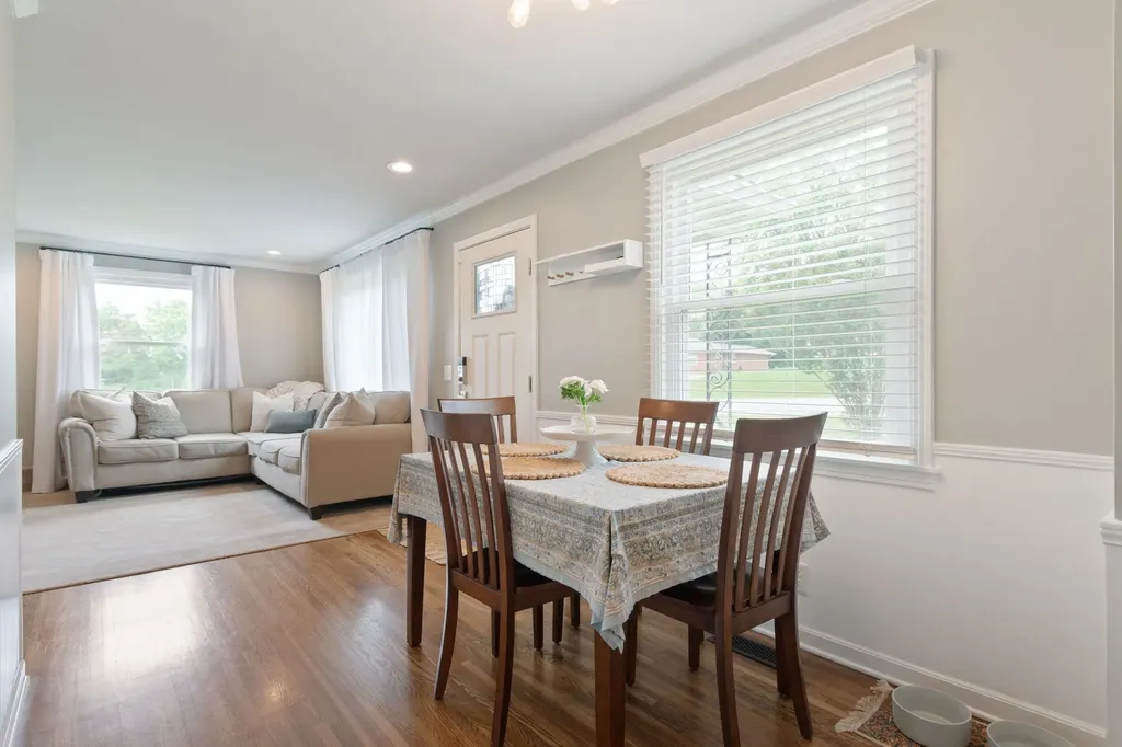 923 Shauna Drive Nashville TN 37214