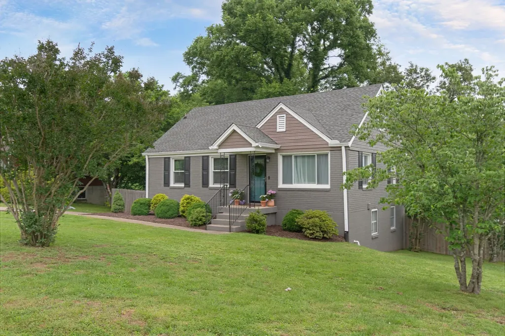 923 Shauna Drive Nashville TN 37214